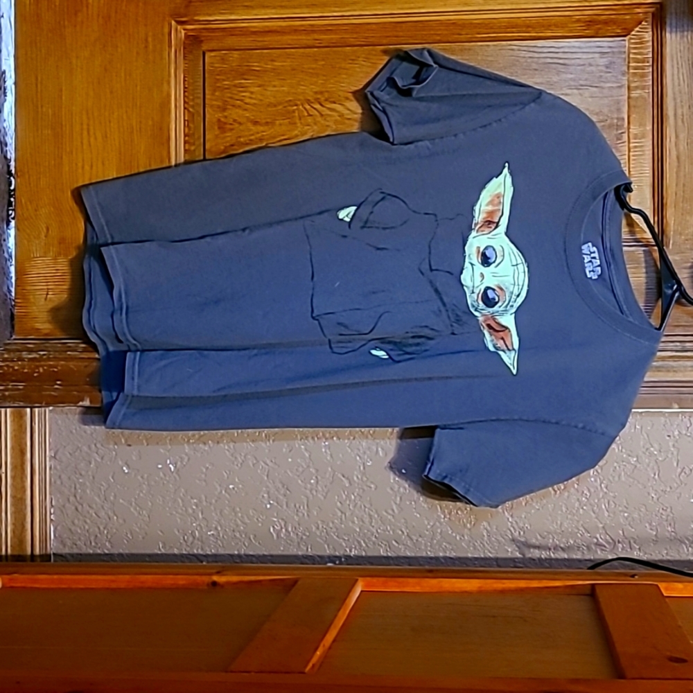 Baby Yoda shirt